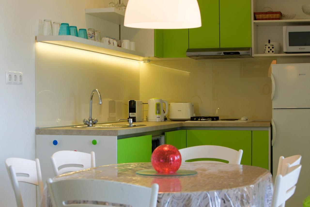 Apartman Kimi Šilo Екстериор снимка