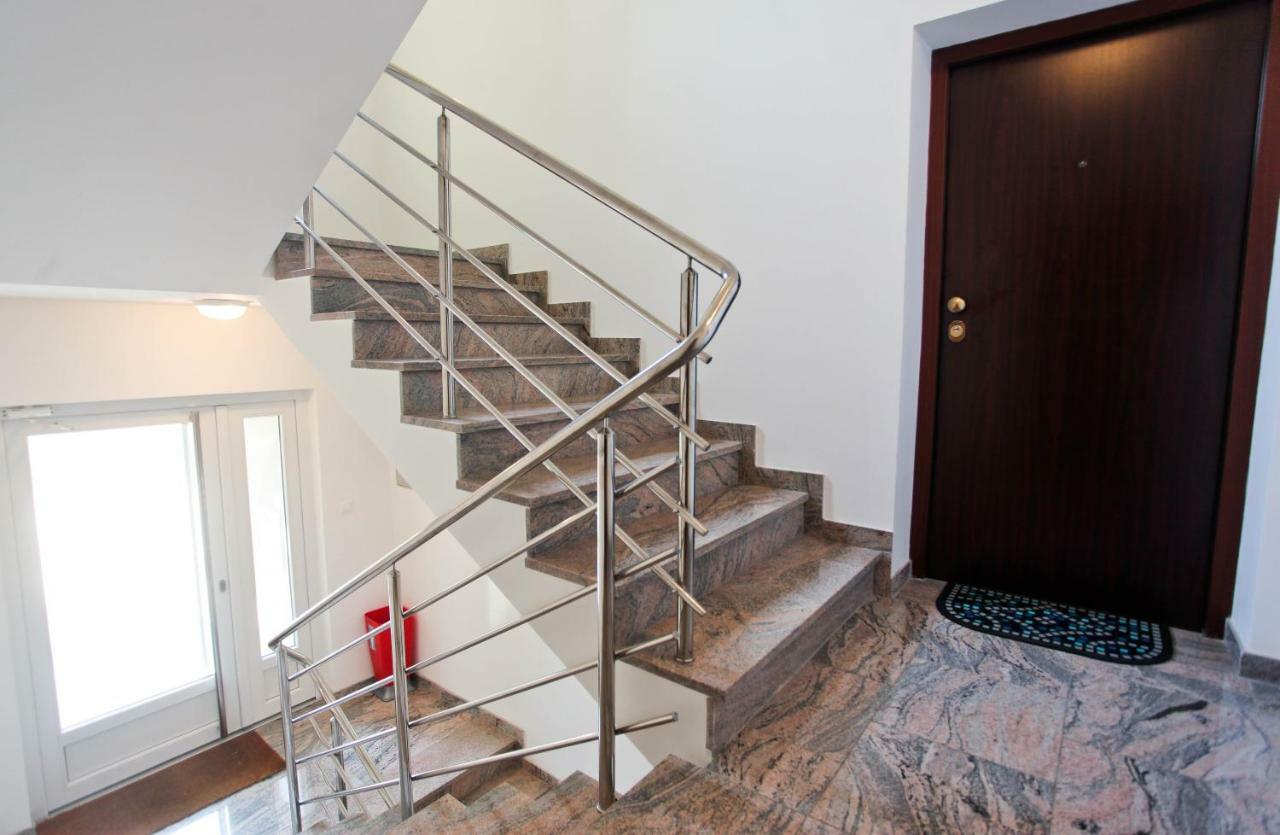 Apartman Kimi Šilo Екстериор снимка