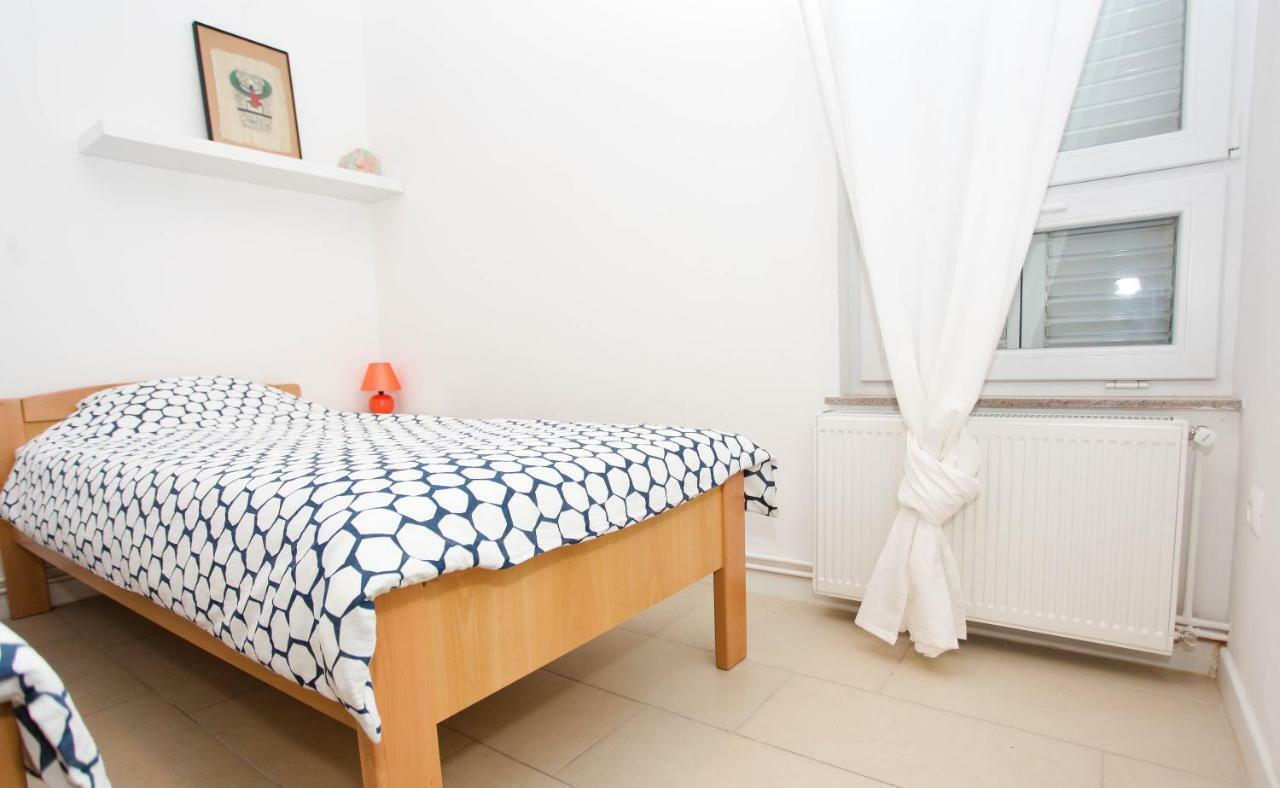 Apartman Kimi Šilo Екстериор снимка